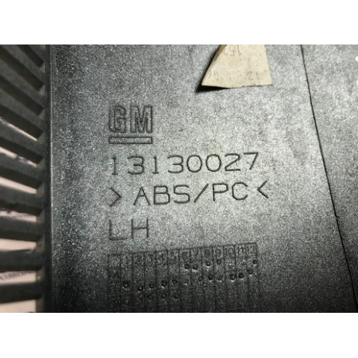 Лист під задній ліхтар лівий Opel Meriva A 2003-2010 13130027